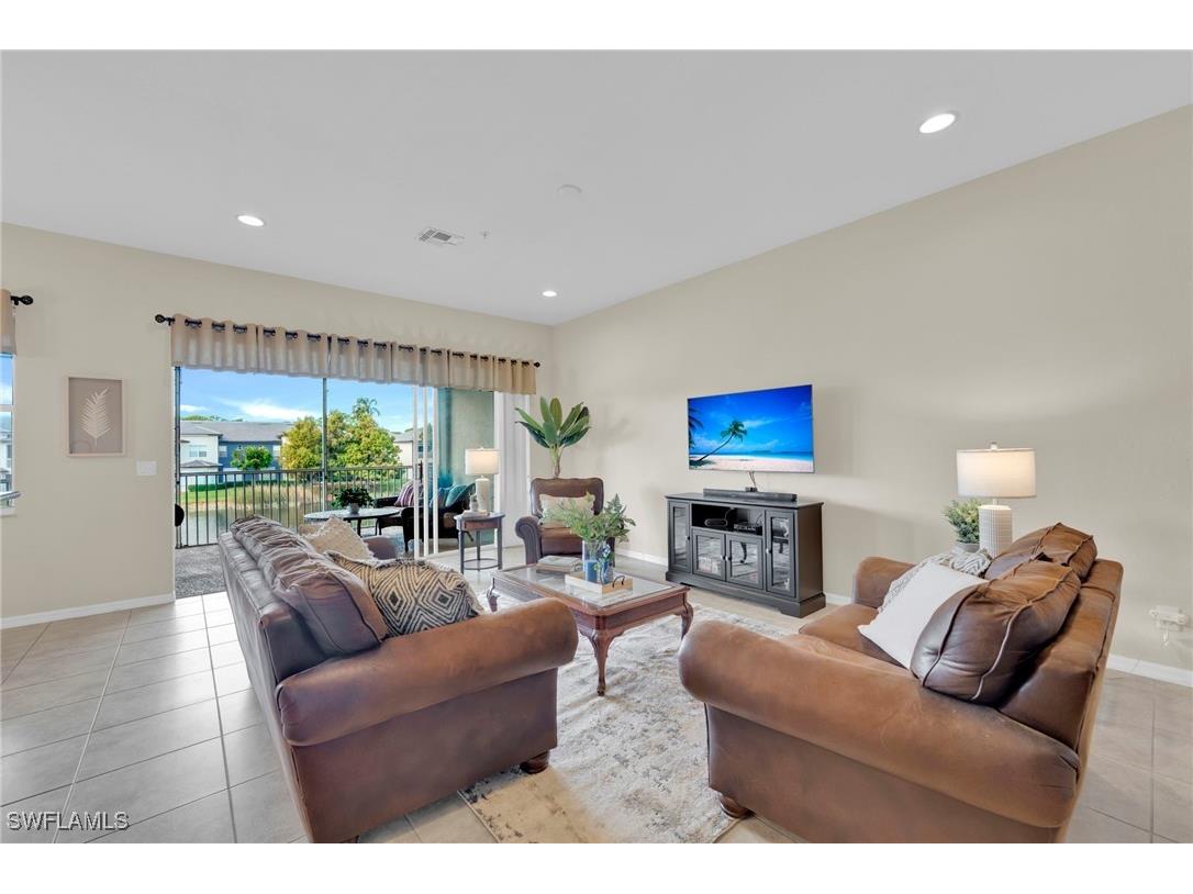21536 Taft Court #203 Estero FL 33928 225083830 image4