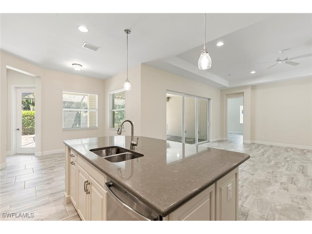 21539 Oaks Of Estero Circle Estero FL 33928 225061814 image18