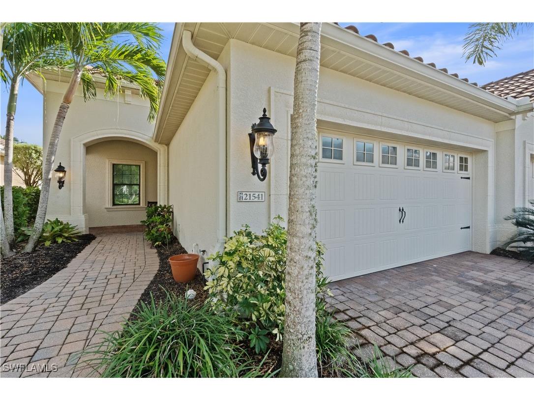 21541 Cascina Drive Estero FL 33928 225083936 image3