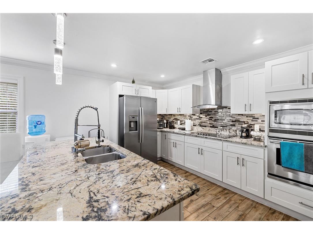 2155-2157 Jeffcott Street Fort Myers FL 33901 224020918 image1