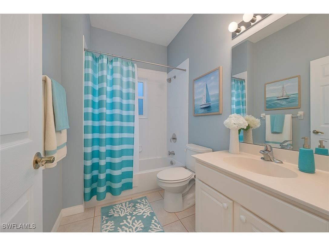 2155 Cay Lagoon Drive #424 Naples FL 34109 225006820 image10