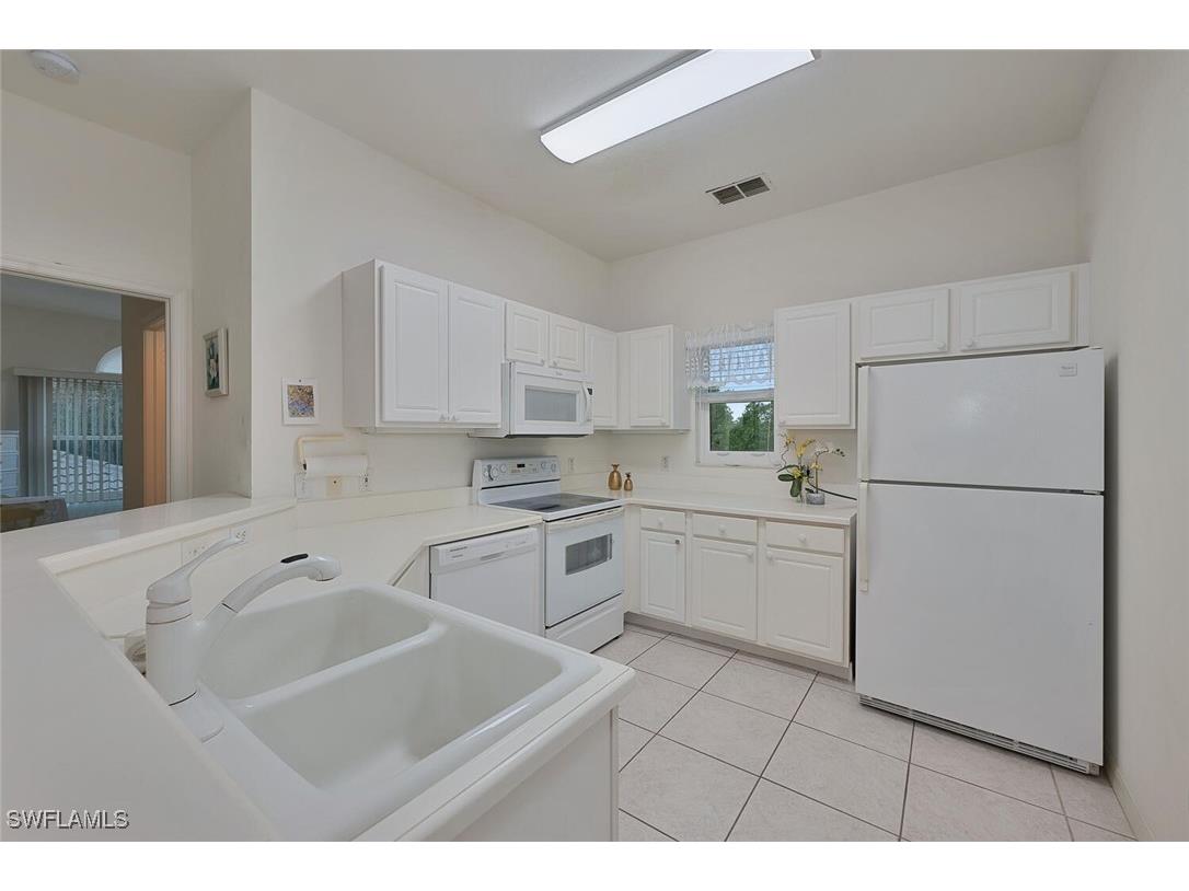 2155 Cay Lagoon Drive #424 Naples FL 34109 225006820 image21