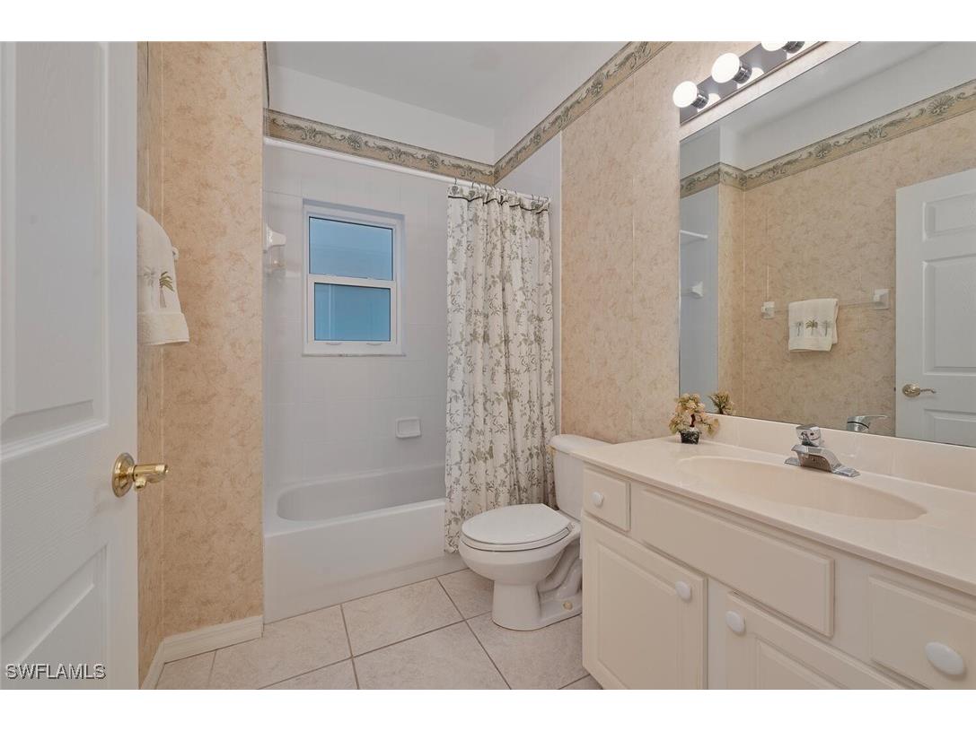2155 Cay Lagoon Drive #424 Naples FL 34109 225006820 image28