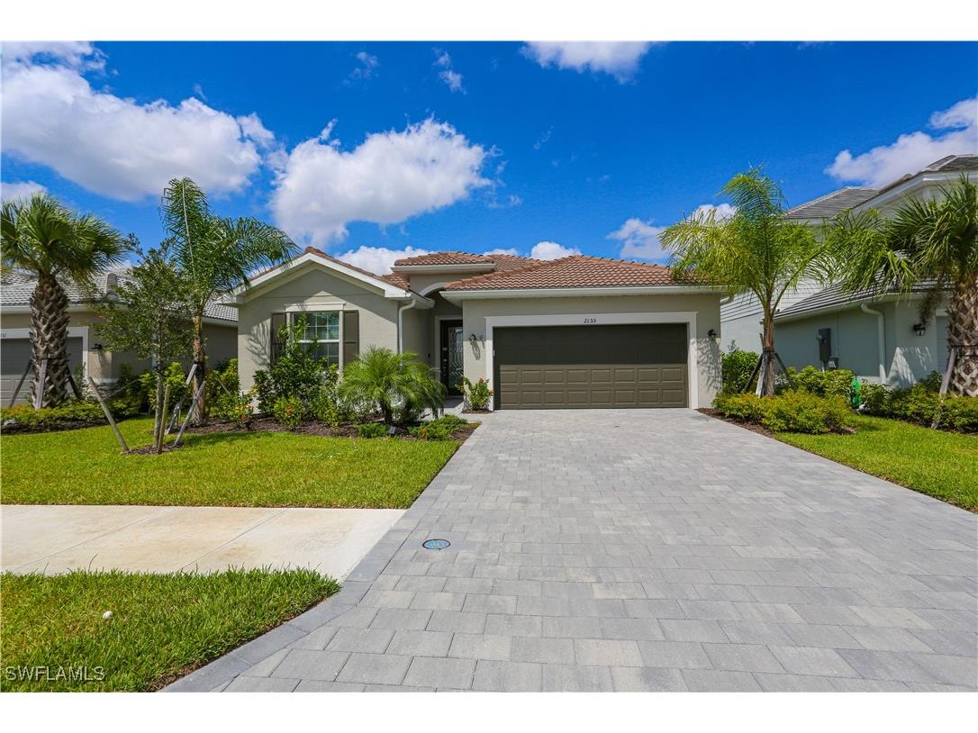 2155 Hamlin Street Naples FL 34120 225068624 image1