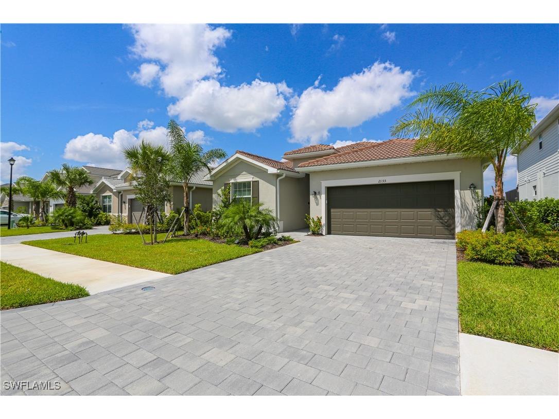 2155 Hamlin Street Naples FL 34120 225068624 image2