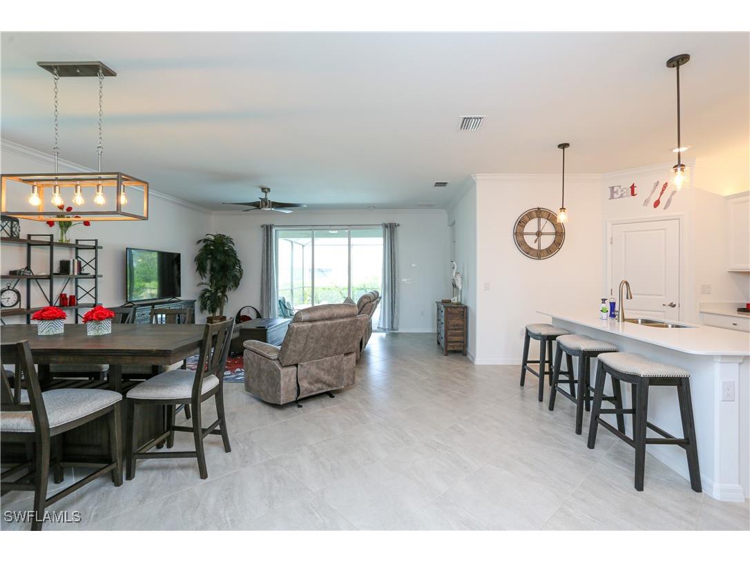 2155 Hamlin Street Naples FL 34120 225068624 image38