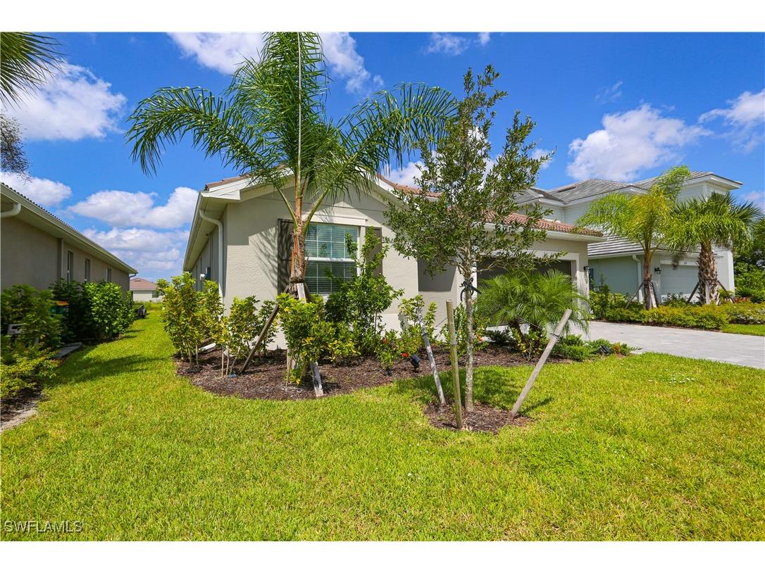 2155 Hamlin Street Naples FL 34120 225068624 image6