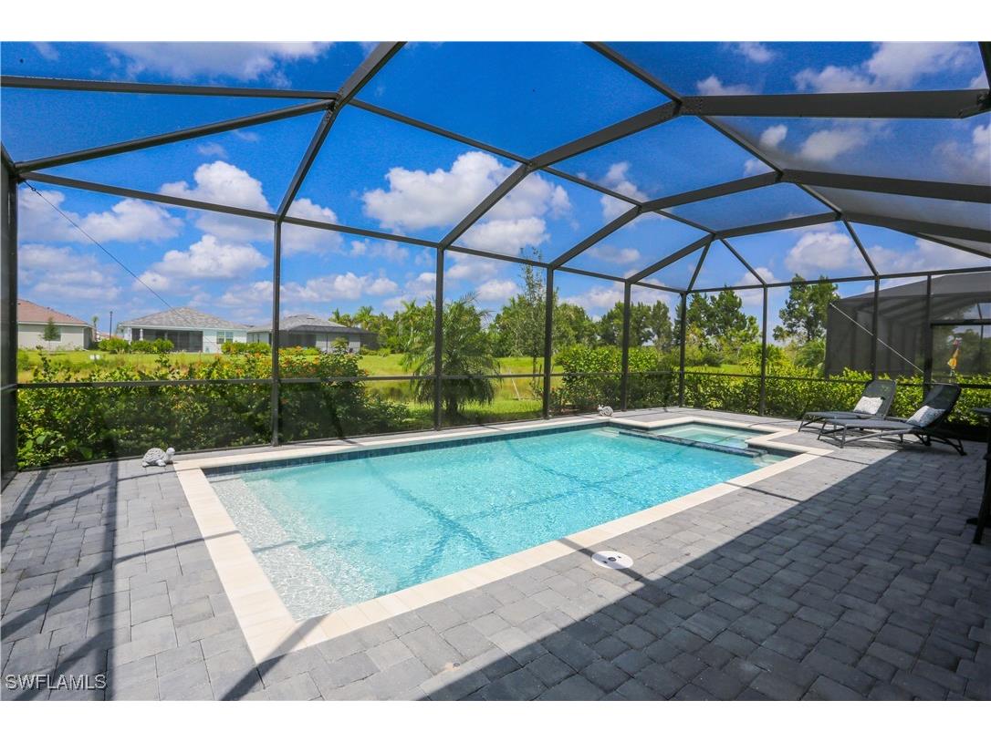 2155 Hamlin Street Naples FL 34120 225068624 image9