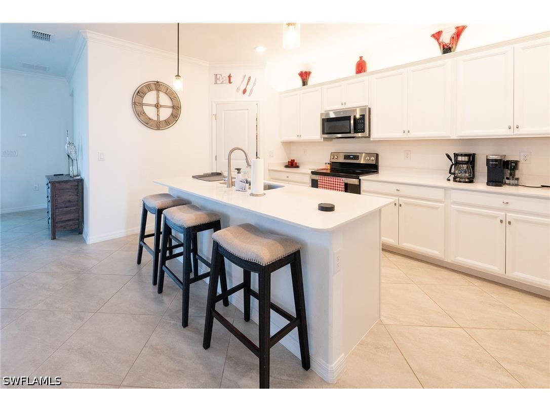 2155 Hamlin Street Naples FL 34120 226014210 image4