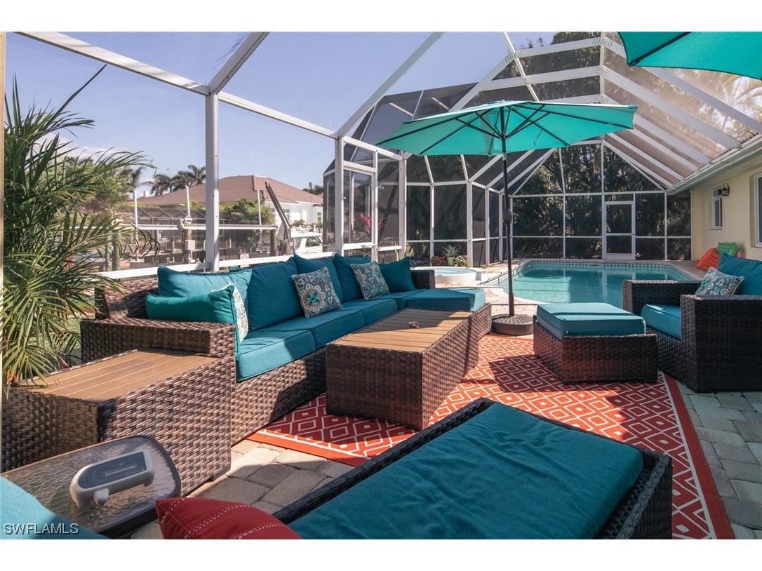 2155 Tarpon Road Naples FL 34102 223023244 image1