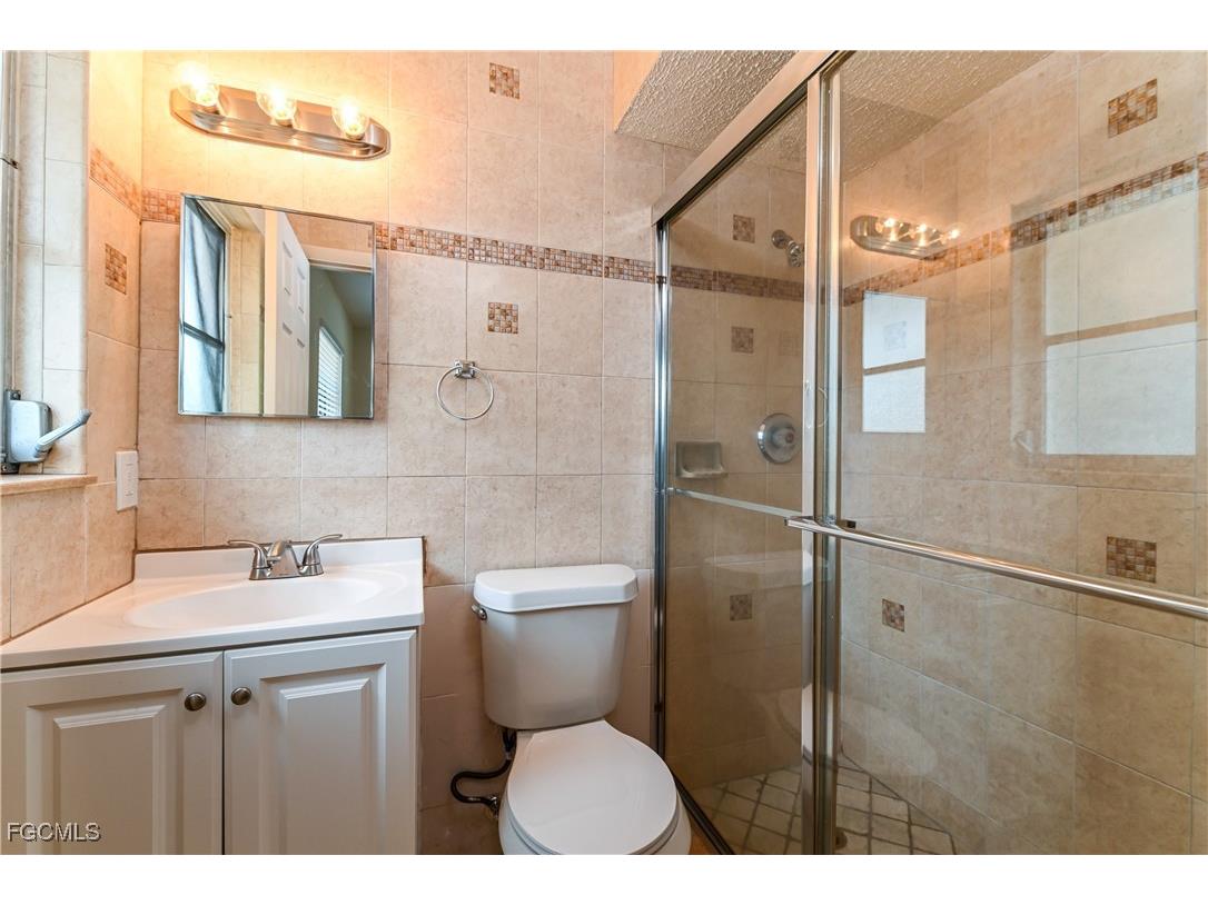 2155 Tropic Avenue Fort Myers FL 33905 2025009925 image10