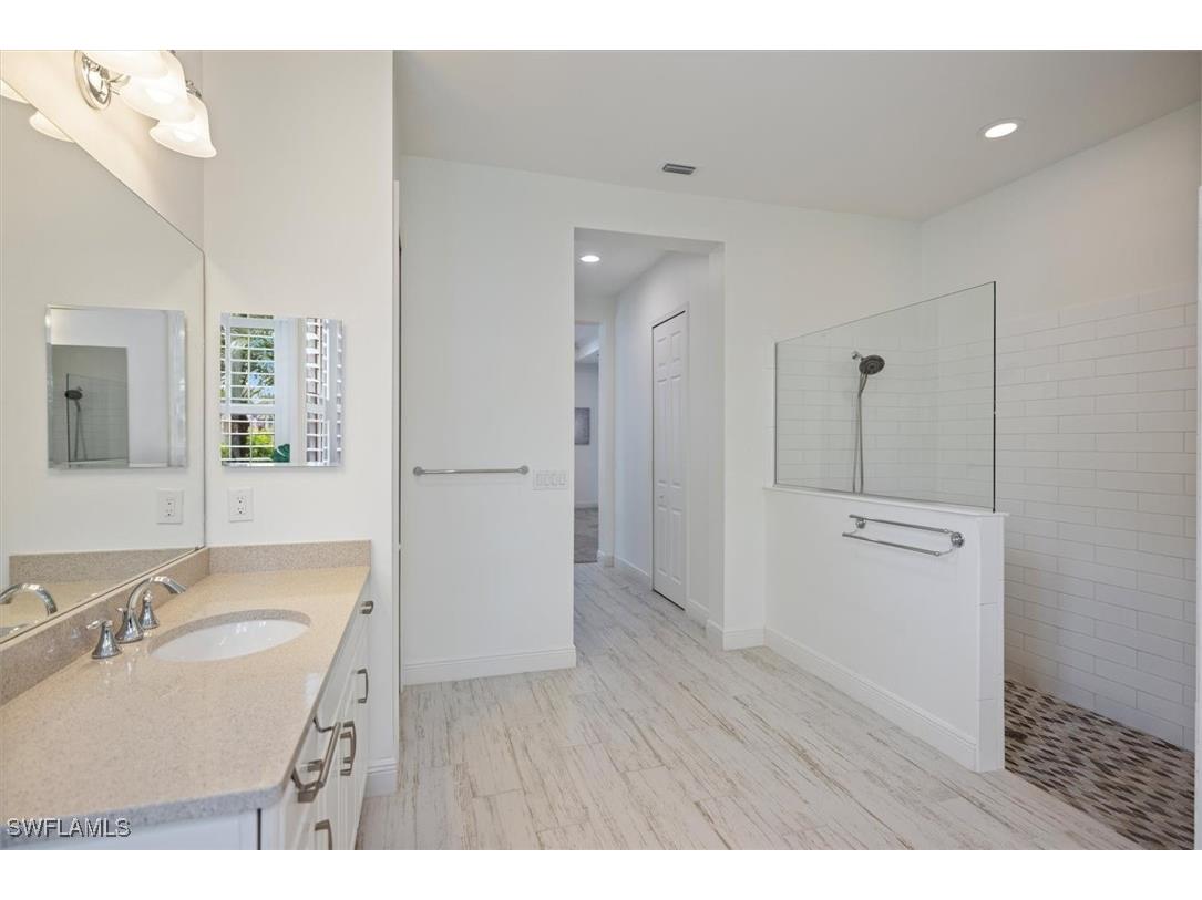 21555 Oaks Of Estero Circle Estero FL 33928 225068240 image22