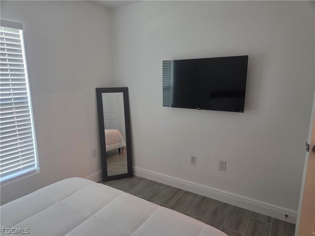 2156 Edison Avenue Fort Myers FL 33901 2026011208 image12