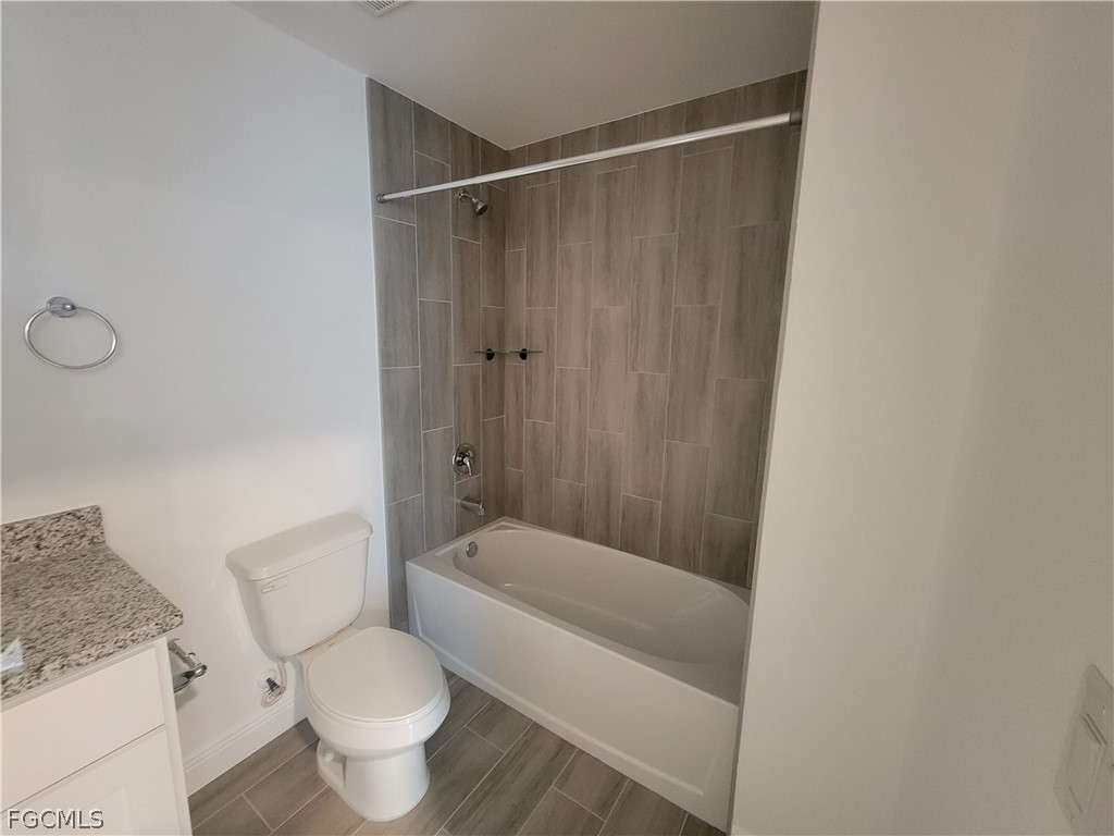 2156 Edison Avenue Fort Myers FL 33901 2026011208 image20