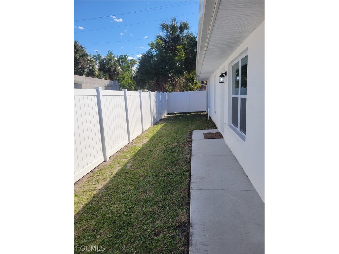2156 Edison Avenue Fort Myers FL 33901 2026011208 image25