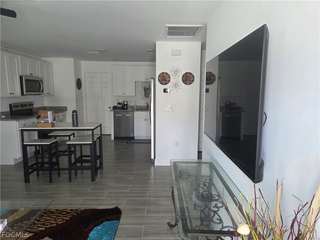 2156 Edison Avenue Fort Myers FL 33901 2026011208 image27