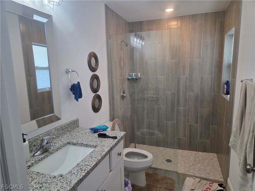 2156 Edison Avenue Fort Myers FL 33901 2026011208 image8