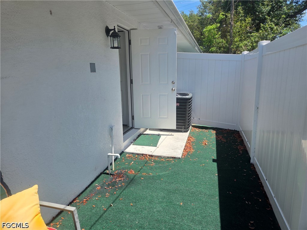 2156 Edison Avenue Fort Myers FL 33901 2026022356 image14