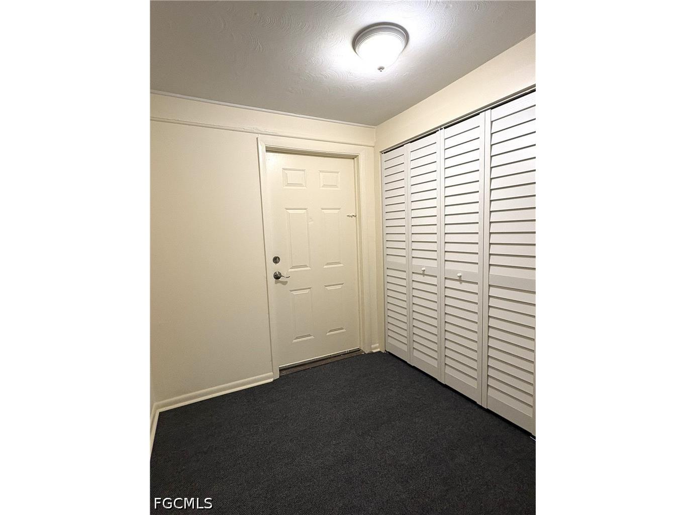2156 Victoria Avenue Fort Myers FL 33901 2026024311 image17