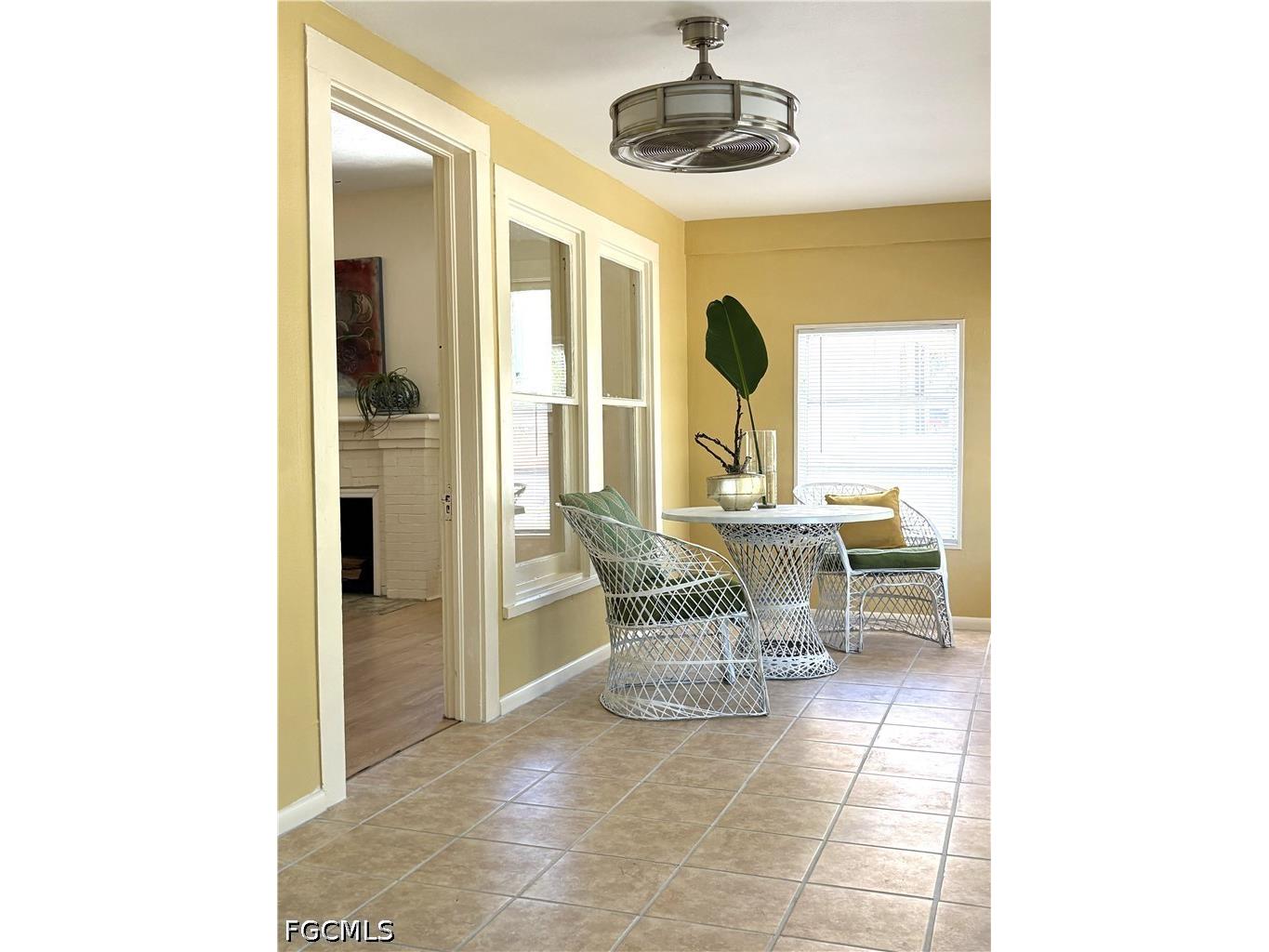 2156 Victoria Avenue Fort Myers FL 33901 2026024311 image3