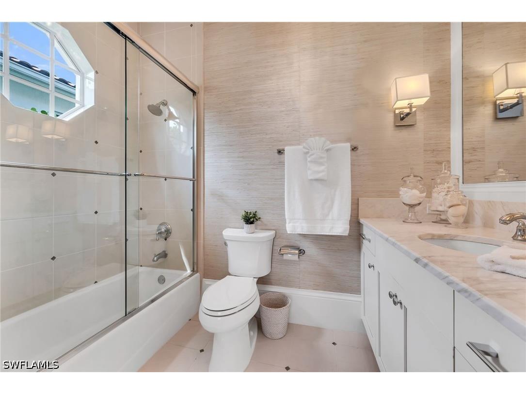 2157 Asti Court Naples FL 34105 226013420 image19