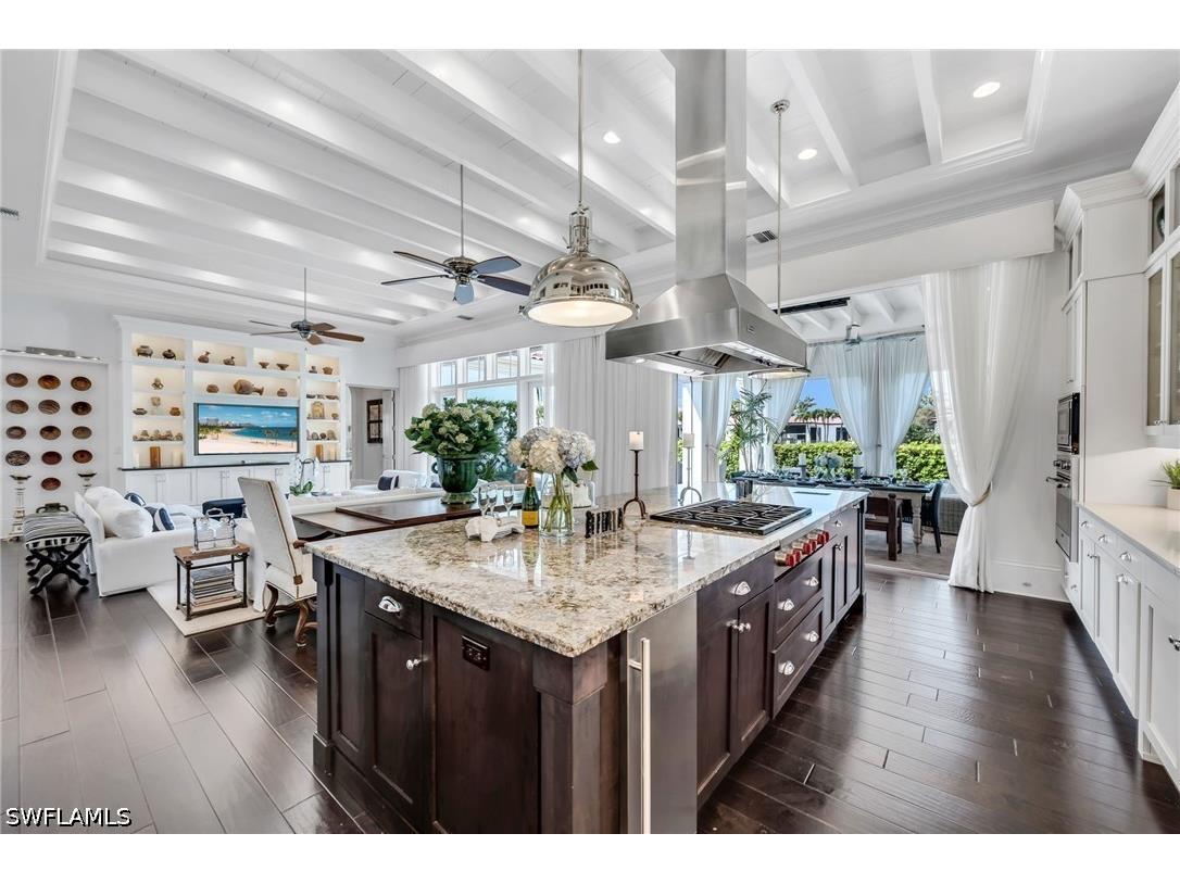 2157 Asti Court Naples FL 34105 226013420 image3