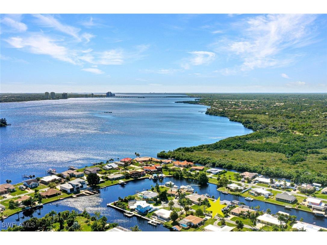 2159 Cape Way North Fort Myers FL 33917 224077037 image1