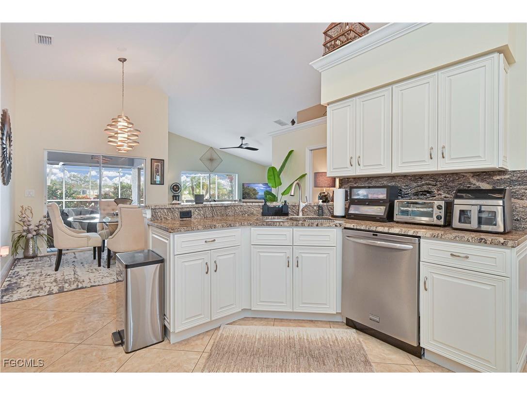 21593 Windham Run Estero FL 33928 2025024078 image14