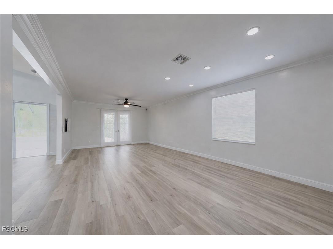 21596 Berwhich Run Estero FL 33928 2025018609 image3