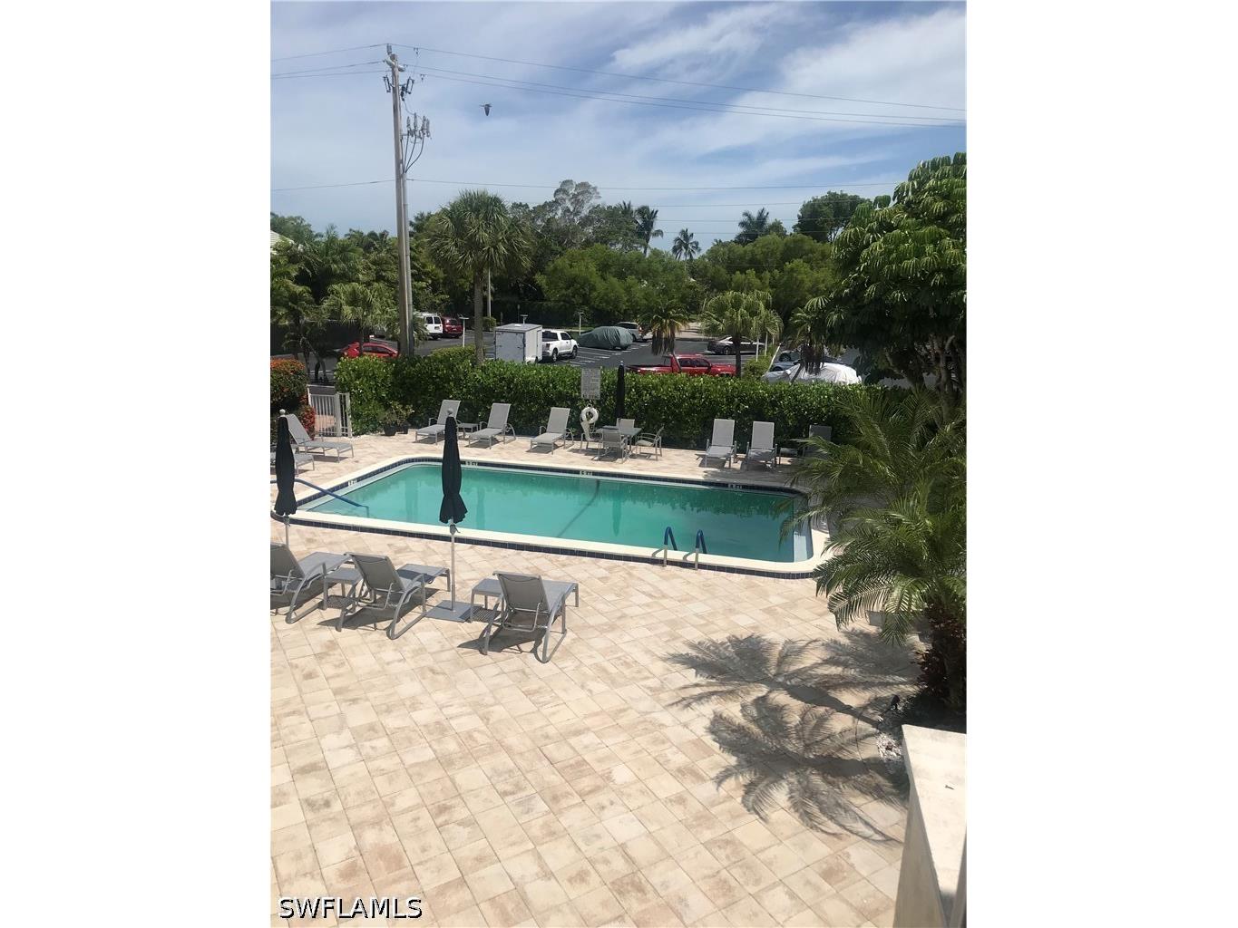 216 Banyan Boulevard #216 Naples FL 34102 226021629 image4