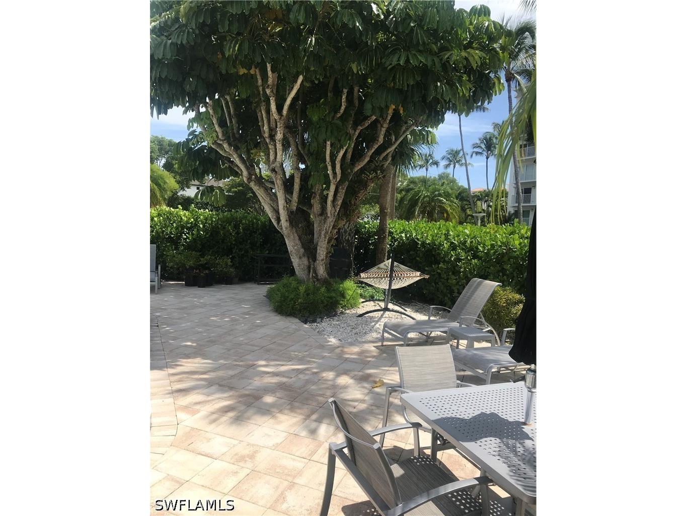 216 Banyan Boulevard #216 Naples FL 34102 226021629 image7