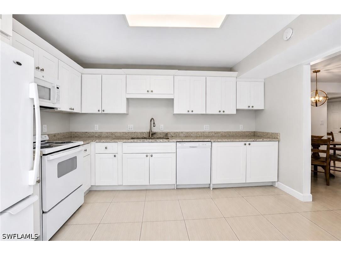 216 Bob O Link Way #A Naples FL 34105 226021986 image8
