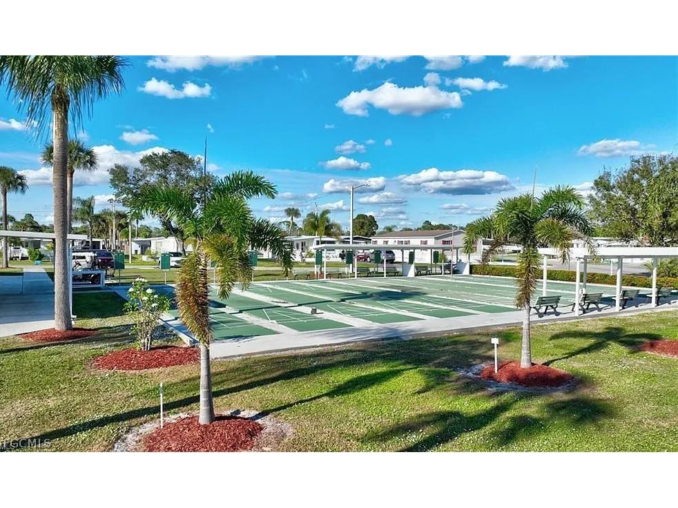 216 Captains Walk North Fort Myers FL 33917 2026008230 image13