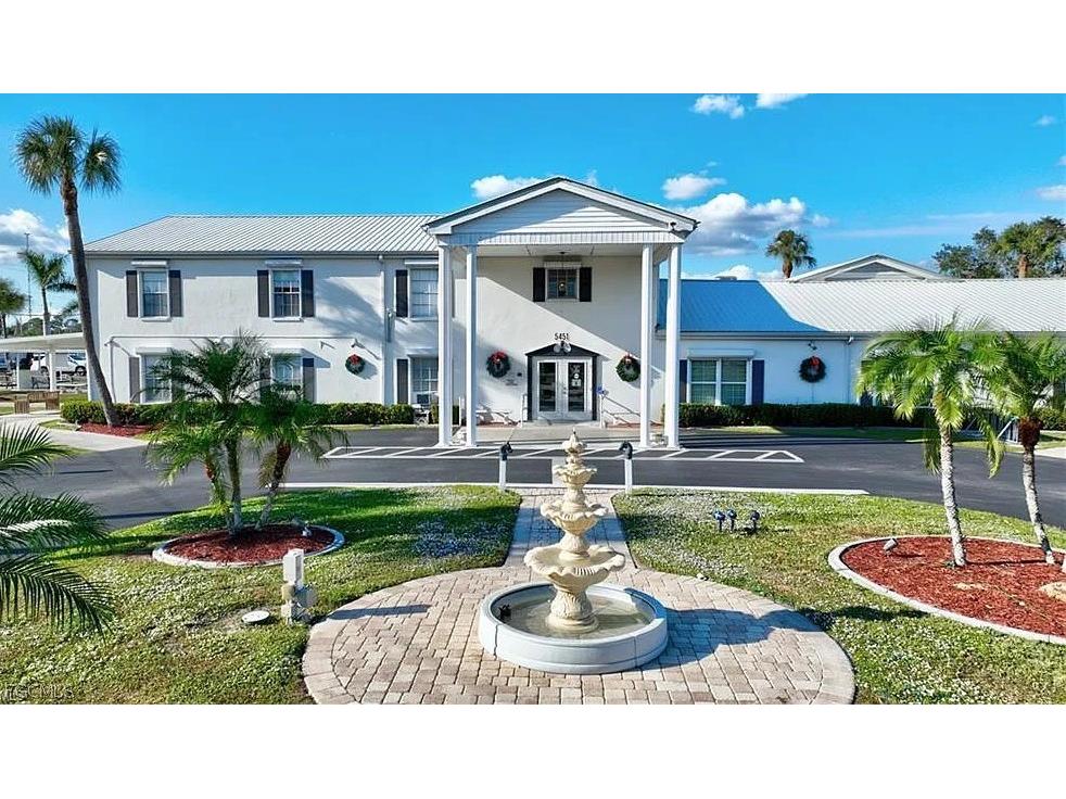 216 Captains Walk North Fort Myers FL 33917 2026008230 image14