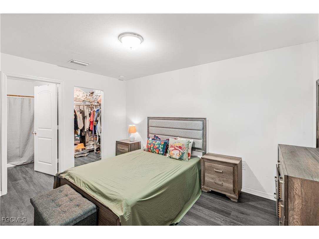 216 Des Cartes Street Fort Myers FL 33913 2025020991 image17