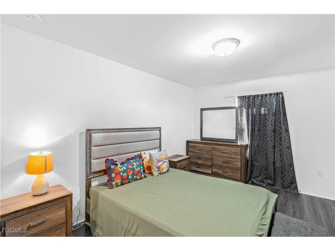 216 Des Cartes Street Fort Myers FL 33913 2025020991 image18