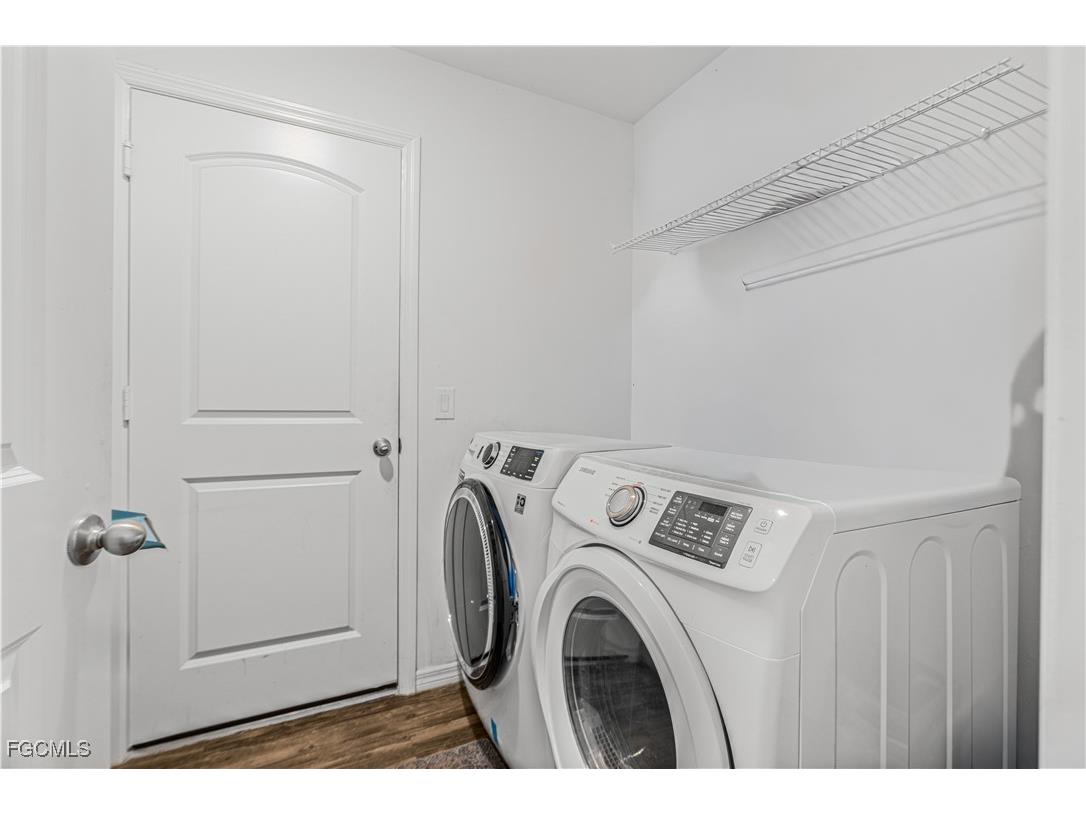 216 Des Cartes Street Fort Myers FL 33913 2025020991 image24