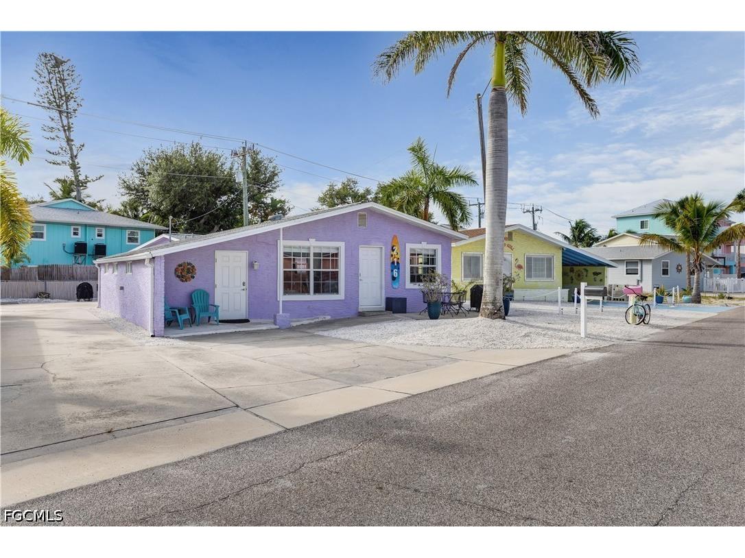 216 Fairweather Lane Fort Myers Beach FL 33931 2026025254 image1