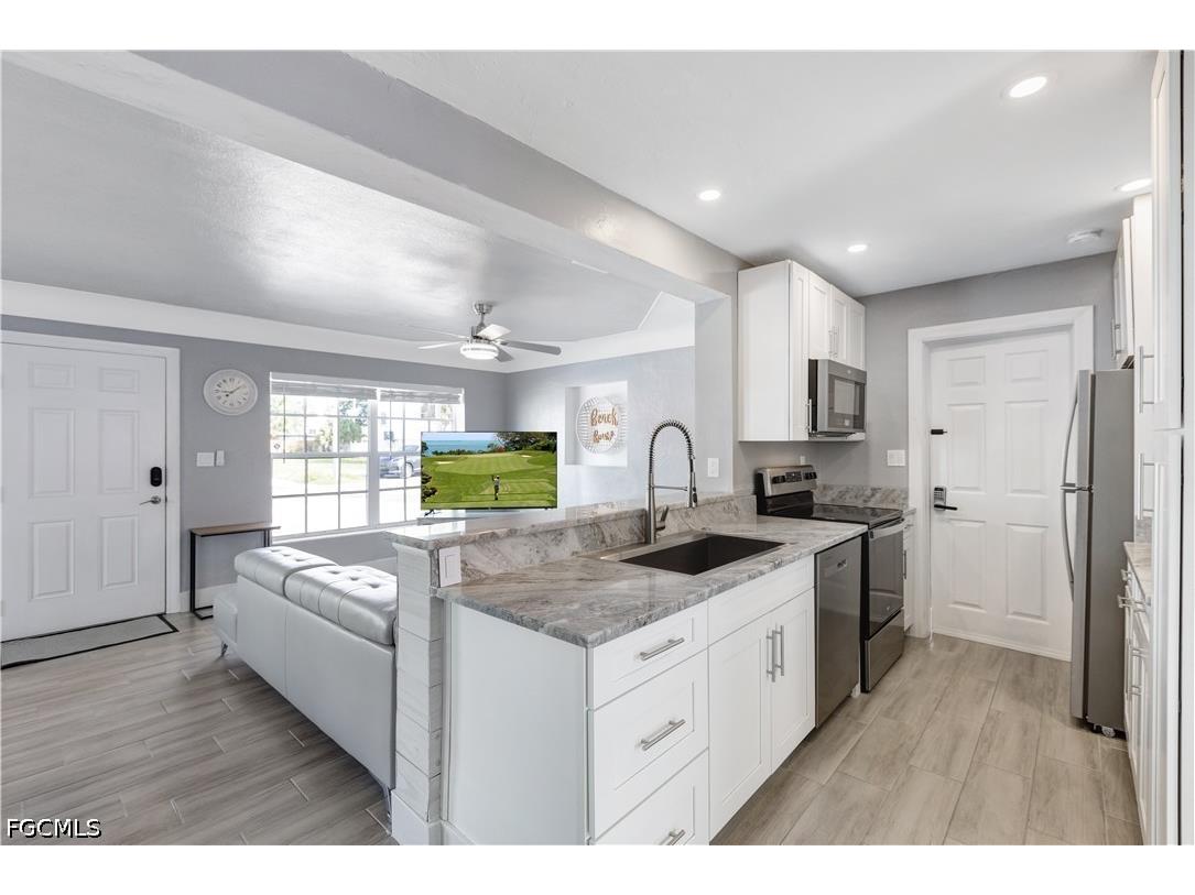 216 Fairweather Lane Fort Myers Beach FL 33931 2026025254 image2