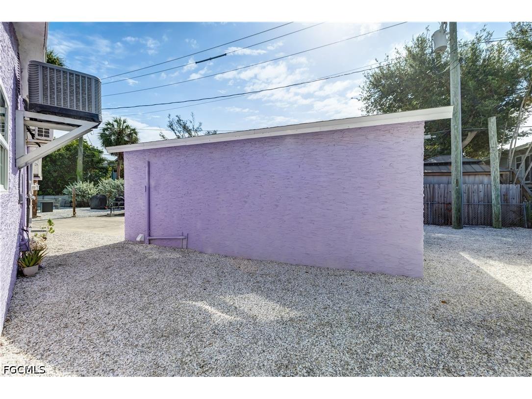 216 Fairweather Lane Fort Myers Beach FL 33931 2026025254 image30