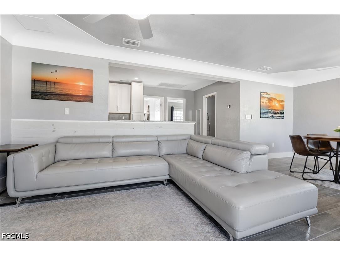 216 Fairweather Lane Fort Myers Beach FL 33931 2026025254 image5