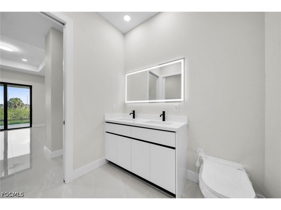 216 NE 25th Terrace Cape Coral FL 33909 2026029853 image19