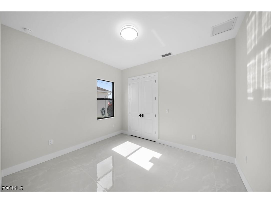216 NE 25th Terrace Cape Coral FL 33909 2026029853 image24