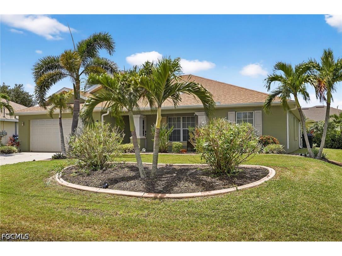 216 NW 29th Avenue Cape Coral FL 33993 2026015891 image1