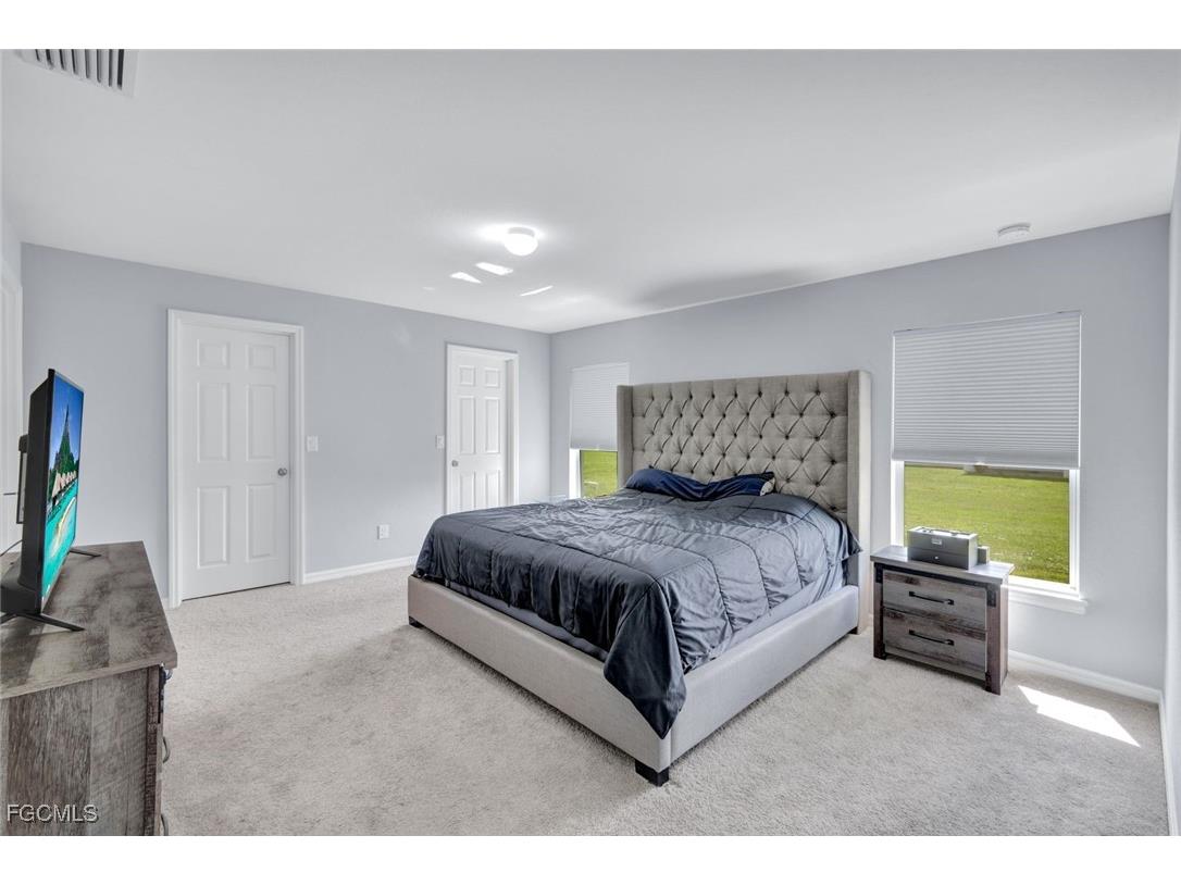 216 NW 9th Terrace Cape Coral FL 33993 2025013326 image14