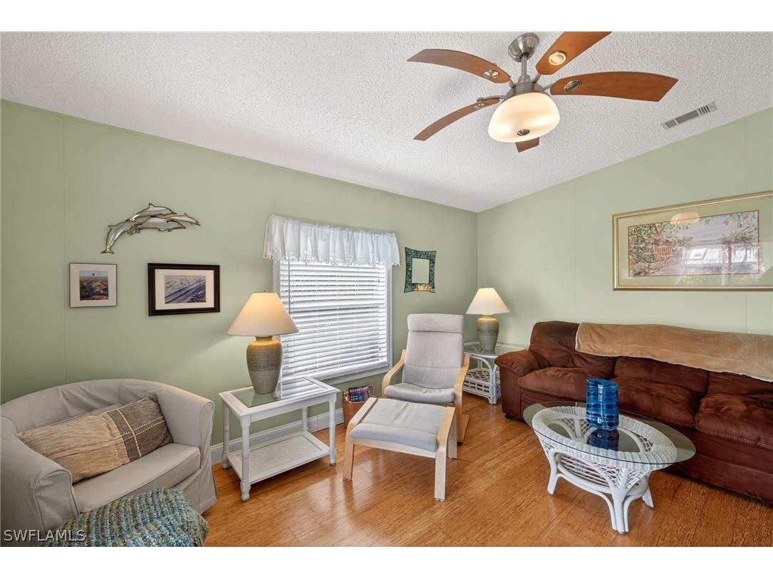 216 Oceans Boulevard #216 Naples FL 34104 226007443 image3