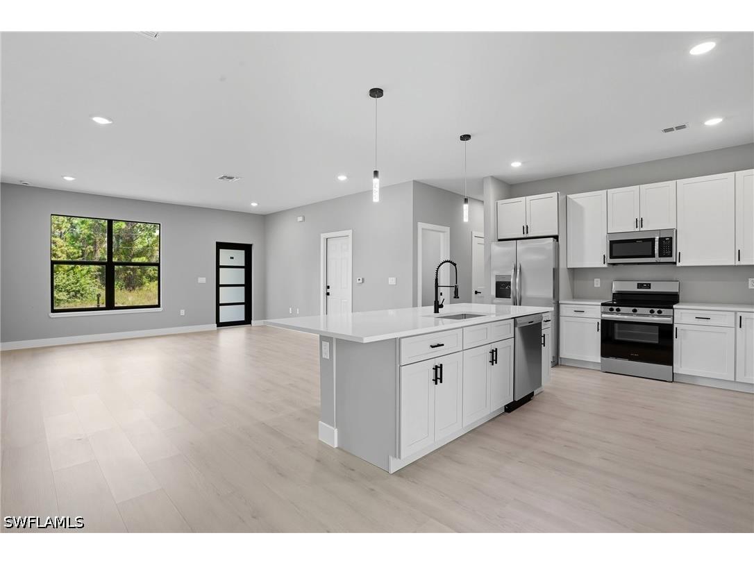 216 Ogden Avenue S Lehigh Acres FL 33974 226016201 image12