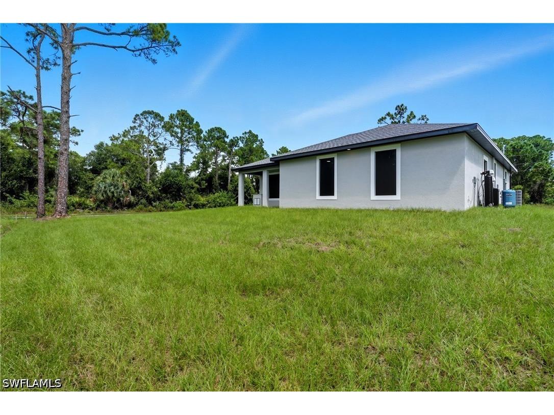 216 Ogden Avenue S Lehigh Acres FL 33974 226016201 image36