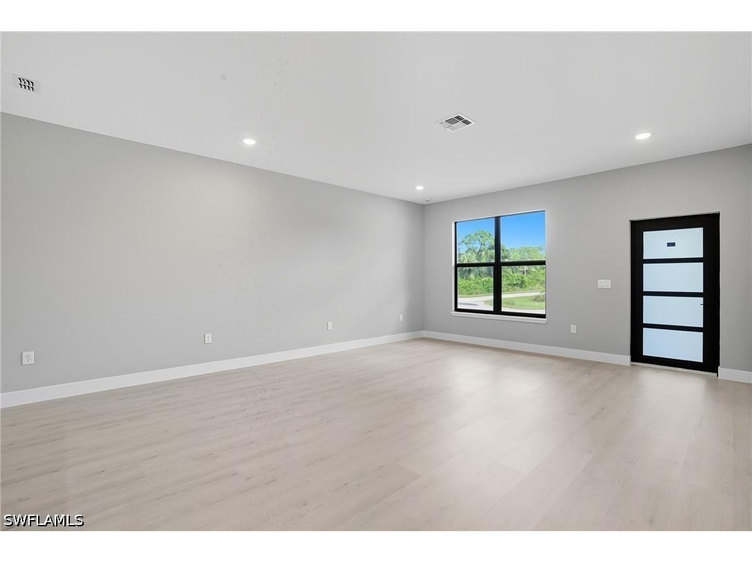 216 Ogden Avenue S Lehigh Acres FL 33974 226016201 image5