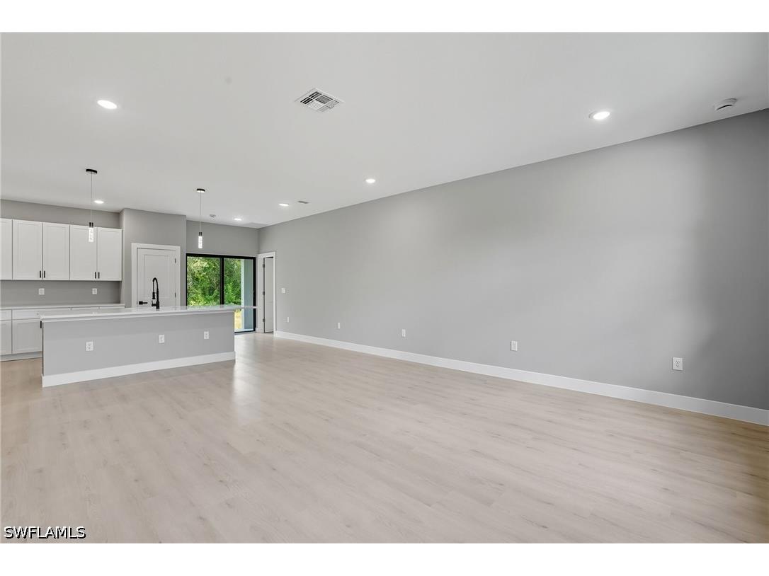 216 Ogden Avenue S Lehigh Acres FL 33974 226016201 image6